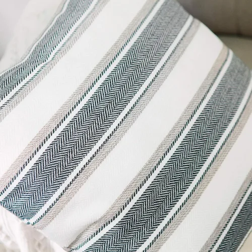 Vista 4 de Funda de almohada a rayas de lino sintético suave cuadrada decorativa con cremallera oculta para sofá, auto o dormitorio 12" x 12" Negro y blanco