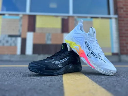 Vista 6 de Mizuno Zapato de voleibol Wave Momentum 3 para mujer