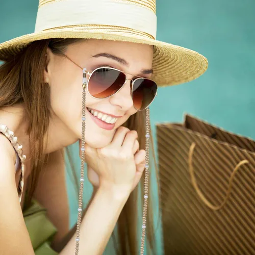 Vista 3 de CIOKOL Cadena multifuncional para gafas elegante soporte para gafas, collar y cordón para máscara para mujeres de moda