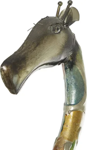 Vista 10 de Deco 79 Escultura decorativa de jirafa de metal para interiores y exteriores, estatua alta para decoración del hogar con detalles en relieve, figura