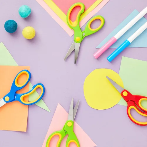 Vista 3 de Juvale Suministros escolares para niños, tijeras de punta roma, suministros escolares a granel para manualidades y actividades, tijeras de aula a