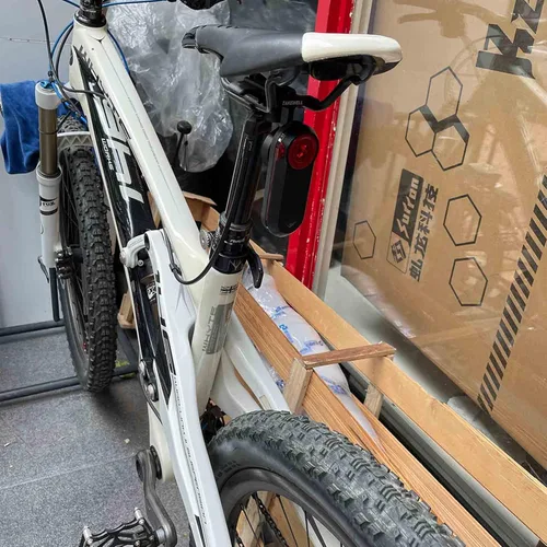 Vista 6 de Soporte para asiento de sillín de bicicleta para Garmin Varia RTL515, compatible con Garmin Varia RVR315, apto para asiento de arco de cualquier