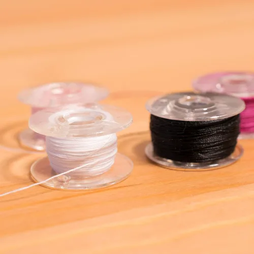 Vista 8 de Mr. Pen Bobbins - Paquete de 50 bobinas de plástico para máquinas de coser (Brother & Singer)
