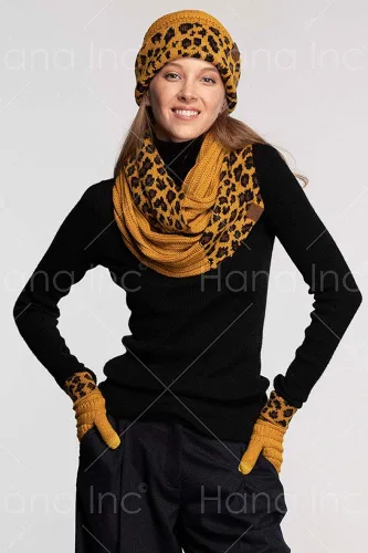 Vista 8 de ScarvesMe Juego de 3 bufandas y guantes de leopardo para mujer