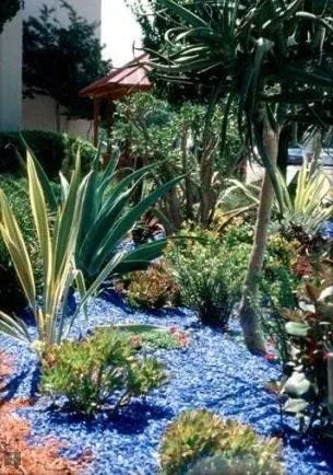 Vista 4 de American Specialty Vidrio de paisaje azul – Vidrio de paisajismo – 25 libras, grande