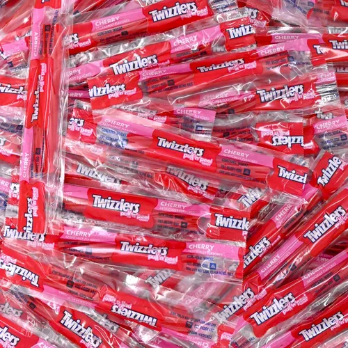 Vista 6 de Twizzlers Pull 'n' Peel - Paquete a granel de cereza, 1 libra (aproximadamente 35 piezas) - Divertido y delicioso caramelo de regaliz con sabor a