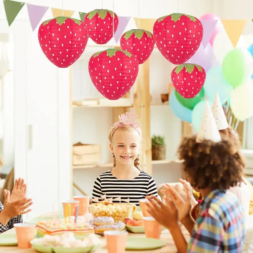 Vista 6 de Faroles de papel de fresa, 6 faroles colgantes de papel de fresa, adornos para habitación de niños, telón de fondo de cumpleaños, boda, decoración
