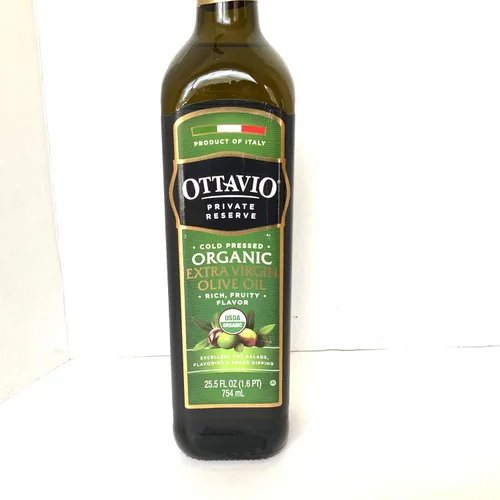 Vista 2 de Ottavio Aceite de oliva virgen extra de reserva privada importado de Italia (virgen extra orgánico, 25.5 onzas líquidas)