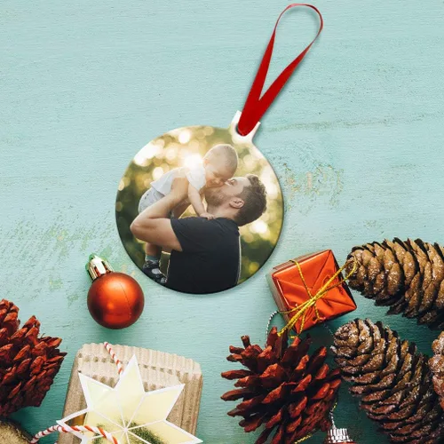 Vista 4 de Estilo estampado de vacaciones navideñas con decoración.