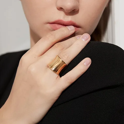 Vista 7 de Anillos chapados en oro de 14 quilates, anillos modernos de oro de banda ancha, anillos gruesos para mujeres y hombres