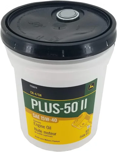 Vista 2 de John Deere Plus-50 II CJ-4 Aceite de motor diesel 15W-40 Cubo de 5 galones TY26679