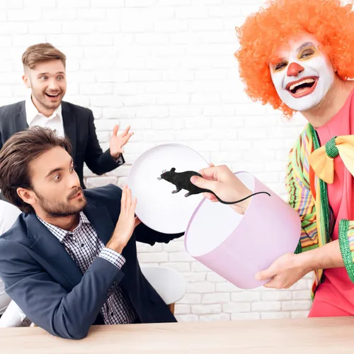 Vista 3 de PartyKindom 2 ratones falsos de Halloween: Ratón falso realista Ratón realista Rata espeluznante de plástico vívido broma falsa rata aterradora