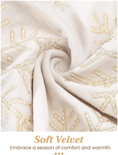 Vista 4 de Lewondr - Fundas de almohada navideñas con copo de nieve de 20 x 20 pulgadas, color blanco y amarillo Velvet Texture, Exquisite Embroidery