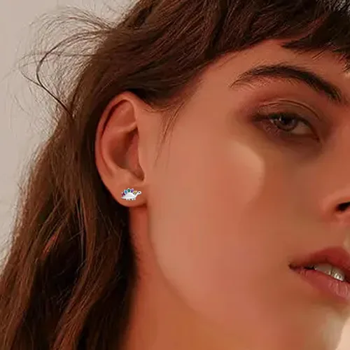 Vista 4 de Aretes de dinosaurio arcoíris para mujer, plata de ley 925, circonita cúbica, aretes de dinosaurio, hipoalergénicos, pequeños, joyería