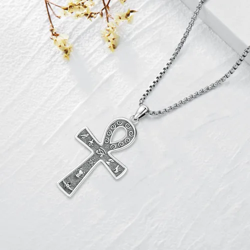 Vista 104 de Collar de pentagrama de plata de ley con triple luna, diosa celta, nudo celta, nudo de brujas, Ankh, sol y luna, Hécate, lilith, Santa Muerte