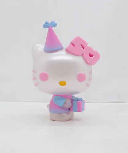 Vista 5 de Funko Pop! Sanrio Target Con 2024 Hello Kitty 50th Hello Kitty