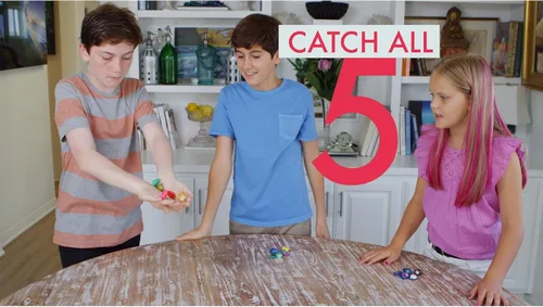 Vista 5 de MGA Entertainment GameRox Stone Flipping Game Starter Pack para 2 jugadores, monstruos y alienígenas (paquete de 2)