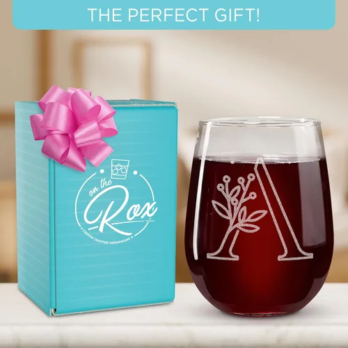 Vista 3 de On The Rox Drinks Regalos con monograma para mujeres y hombres – Letra A-Z inicial grabada monograma sin tallo, copa de vino – Regalos de vino