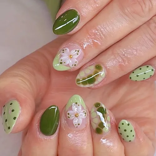 Vista 21 de Uñas postizas a presión de almendra marrón, medianas con diseños de leopardo y purpurina, uñas postizas en forma de almendra otoñal, uñas acrílicas
