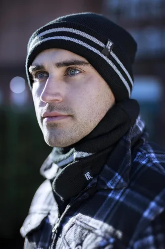 Vista 4 de HEAT HOLDERS - Gorra de punto reversible con aislamiento térmico para hombre, 3.4 tog, talla única Negro
