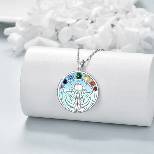 Vista 16 de LUHE Collar de plata de ley con dije de pentagrama de chakras y luna, pentáculo, celta, pagano, wiccano, amuleto mágico para mujeres, adolescentes