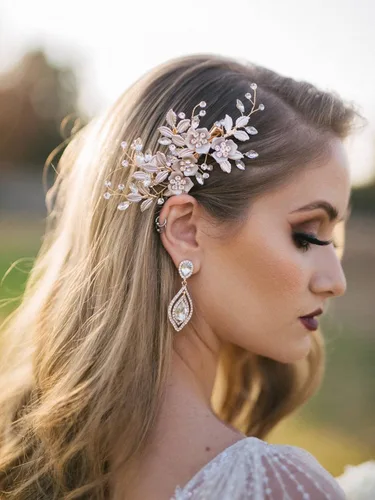 Vista 2 de SWEETV - Peineta de novia con diamantes de imitación, hecha a mano, diseño de flores 1: Oro rosa claro