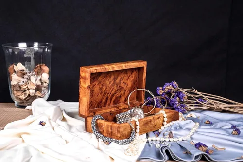 Vista 7 de Caja de arte decorativa de madera tallada a mano multiusos para guardar joyas (caja de madera grande, antigua) (mediana)