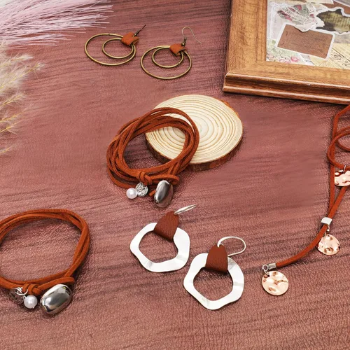 Vista 4 de Western Jewelry for Women Boho Set Bohemian Turquoise Jewelry Set Turquoise Pendant Long Necklace Vintage Layer Bracelet Earrings