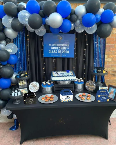 Vista 4 de Hying 12 cajas de regalo de graduación 2025 para regalos de fiesta, cartón negro y azul, bolsas de dulces para cupcakes de graduación, suministros