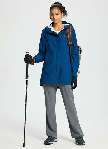 Vista 6 de BALEAF Chaqueta impermeable para mujer, impermeable, ligera, larga, para viajes, exteriores, cortavientos con capucha