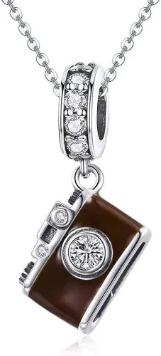 Vista 5 de Abalorio de viaje de plata de ley 925 con diseño de cámara para pulsera y collar.