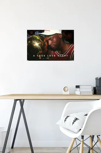 Vista 33 de Michael Jordan - Póster de pared A True Love Story, 22.4 pulgadas de largo x 14.7 pulgadas de ancho, versión enmarcada de madera de granero