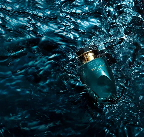 Vista 8 de Victoria's Secret Very Sexy Sea Eau de Parfum, notas de bergamota italiana, flor de neroli y cedro bañado por el sol, perfumes para mujer (1.7 oz)