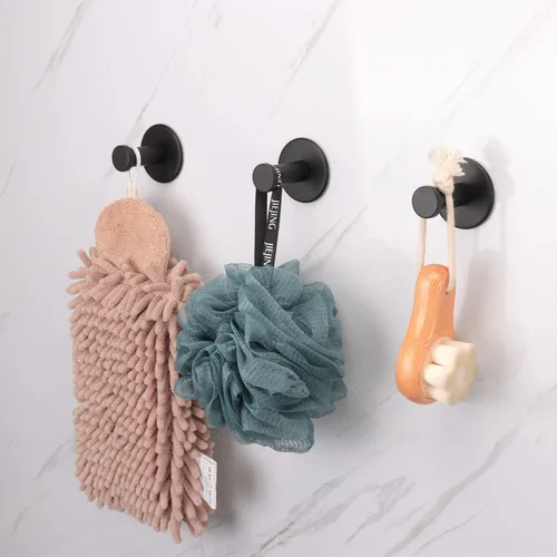 Vista 5 de Ganchos para toallas de baño, paquete de 4 ganchos autoadhesivos para abrigos, resistentes sin perforaciones, gancho para bata, colgador de ropa