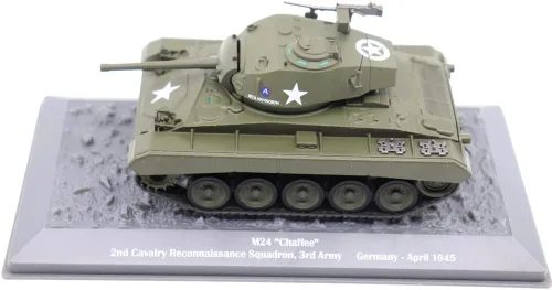 Vista 9 de Motor city classics Tanque ligero M24 Chaffee - 2º Escuadrón de Reconocimiento de Caballería, Alemania, 1945 (escala 1:43)