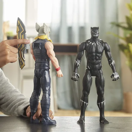 Vista 2 de HASBROSERIES Titan Hero Series Black Panther Figura de acción de 12 pulgadas con engranaje explosivo