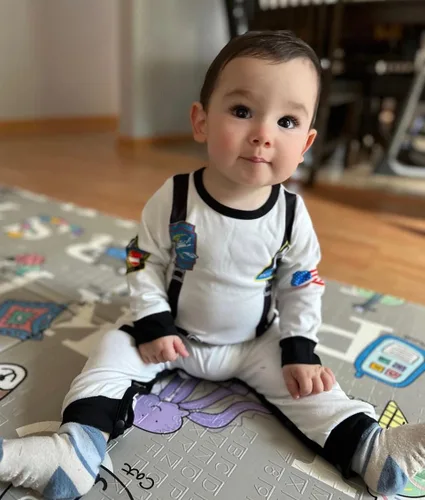 Vista 2 de Ropa de Halloween para bebés recién nacidos, body de manga larga con sombrero