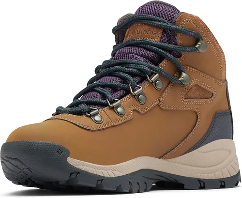 Vista 17 de Columbia Women's Newton Ridge Plus Waterproof Amped Hiking Boot