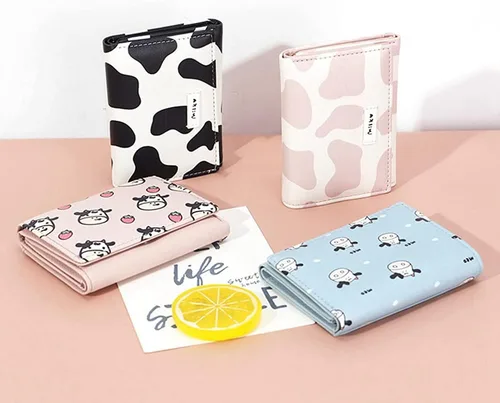 Vista 7 de Sunwel Fashion Billetera pequeña con estampado de vaca para niñas, con bolsillo para efectivo, tarjetero con ventana de identificación para mujer
