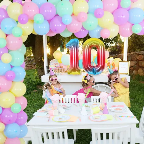 Vista 5 de Decoraciones de cumpleaños número 10 para niñas, juego de guirnalda de globos de macarrón con un solo dígito con texto en inglés "I'm 10" Backdrop