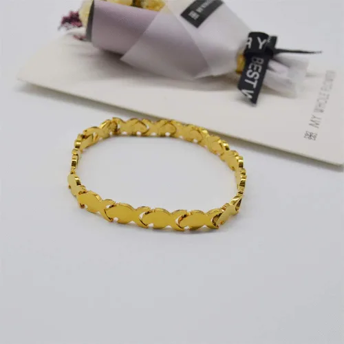 Vista 4 de LVYE Pulsera de cadena chapada en oro de 18 quilates diseño de corazón pulsera de latón macizo Forever Love Metal