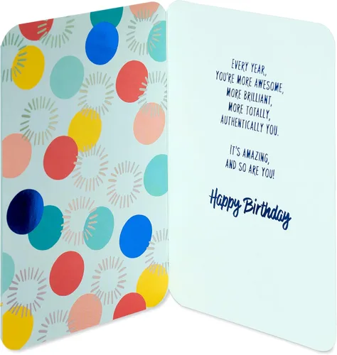 Vista 2 de American Greetings - Tarjeta de cumpleaños (Authentically You)