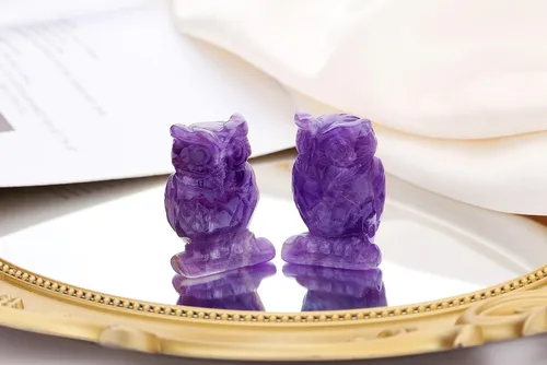 Vista 2 de QINJIEJIE Estatuas de Búho de Amatista de 2 Pulgadas, Figuras de Búhos Decorativas, Cristales de Piedra Tallados, Estatuas de Búhos de Gemas