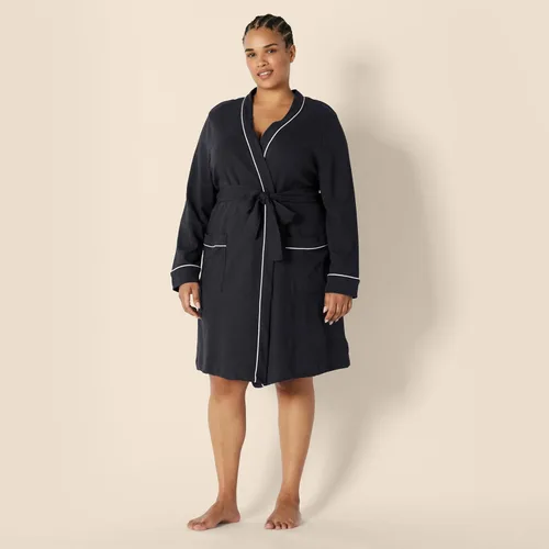 Vista 5 de Amazon Essentials Bata ligera de punto gofre de longitud media para mujer (disponible en tallas extragrandes)