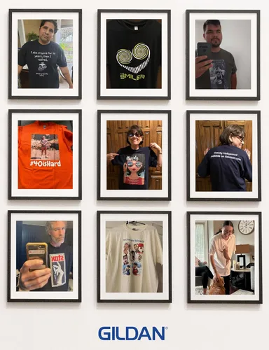 Vista 2 de Gildan Camisetas personalizadas Camiseta unisex de cuello redondo Personaliza tu imagen, texto y foto Hombre, Mujer Adulto