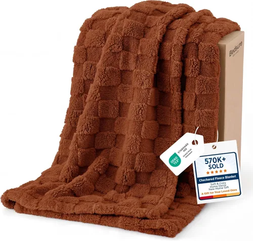 Vista 14 de Bedsure GentleSoft - Manta verde salvia para sofá, manta de forro polar a cuadros, regalos de Navidad para mujeres, hombres y niñas, bonita manta