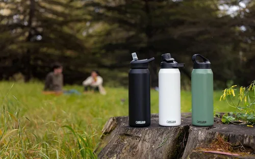 Vista 6 de CamelBak Botella de agua de acero inoxidable aislada al vacío Chute Mag Musgo