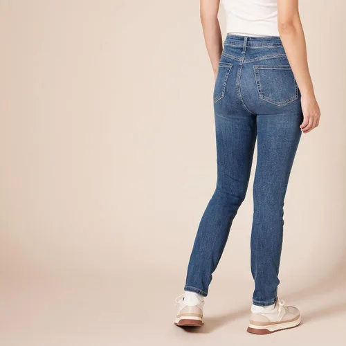 Vista 3 de Tienda Essentials Jeans ajustados de talle alto para mujer
