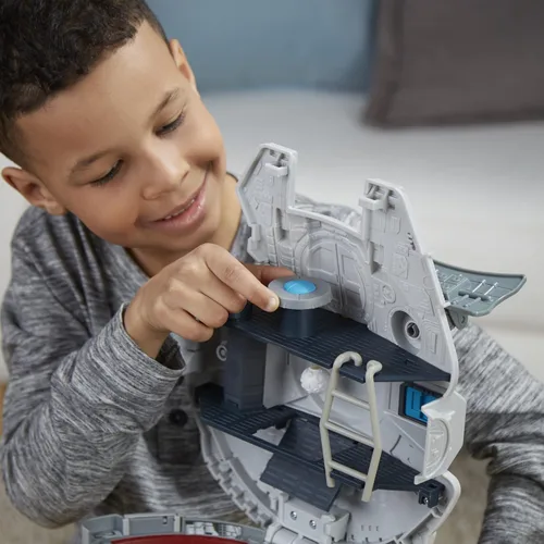 Vista 5 de Playskool Heroes Star Wars Galactic Heroes Millennium Falcon y figuras (exclusivo de Amazon)