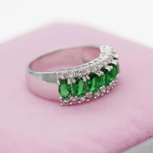 Vista 5 de Uloveido 7 piedras de circonio cúbico verde media lunamenisco anillos compromiso, los mejores regalos para mujeres niñas tamaño 6 7 8 9 J501